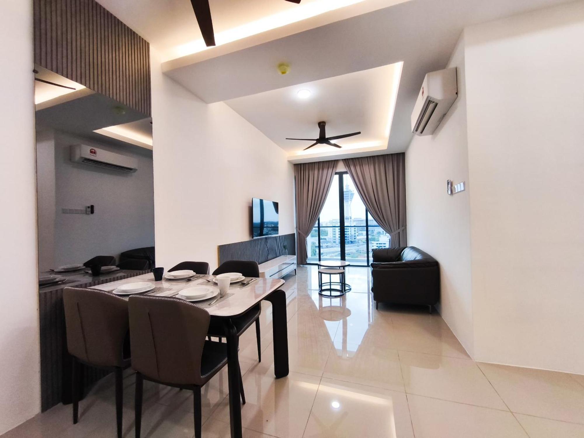 G Sky Hotel 4*
