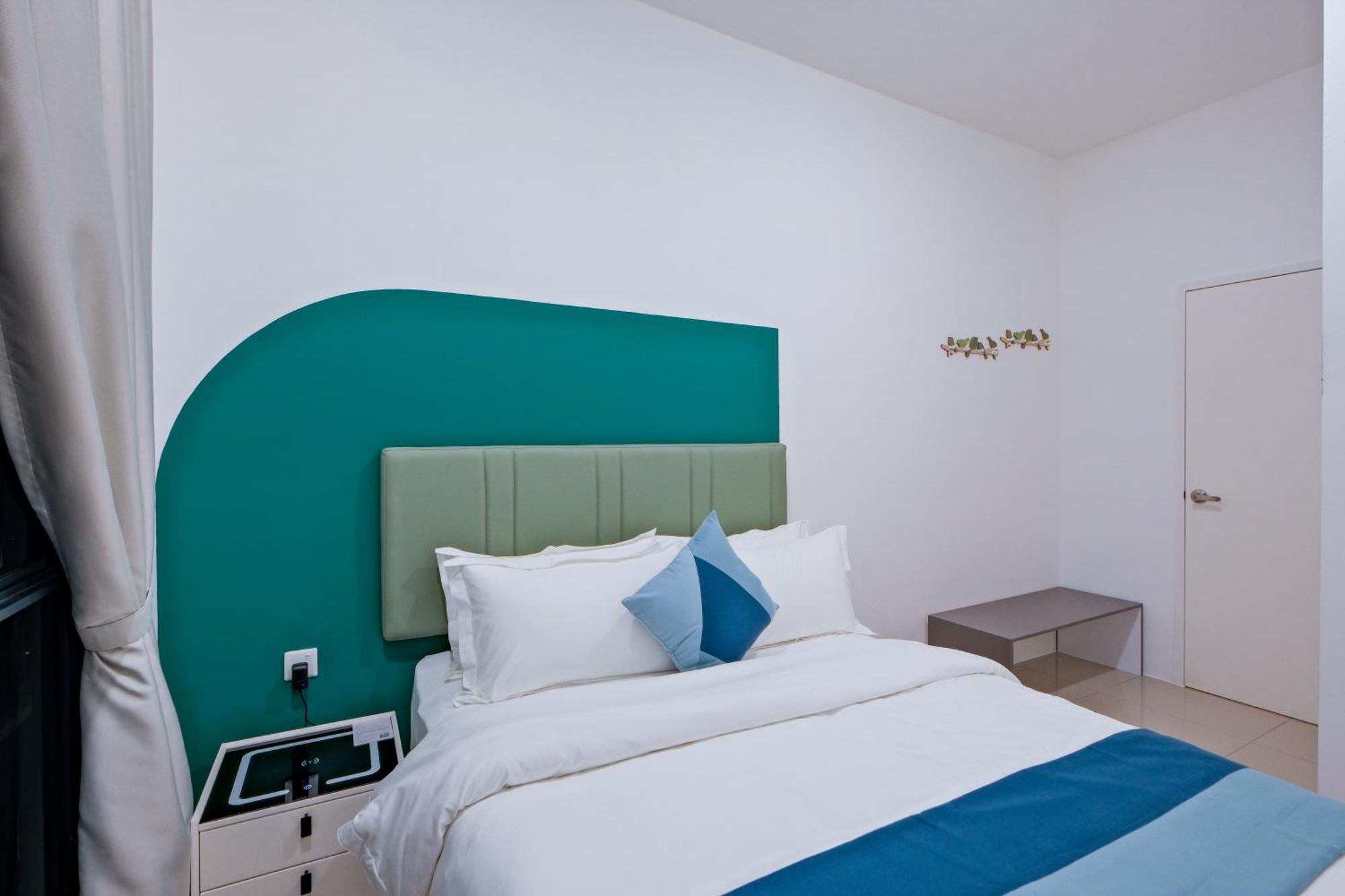 G Sky Hotel 4*