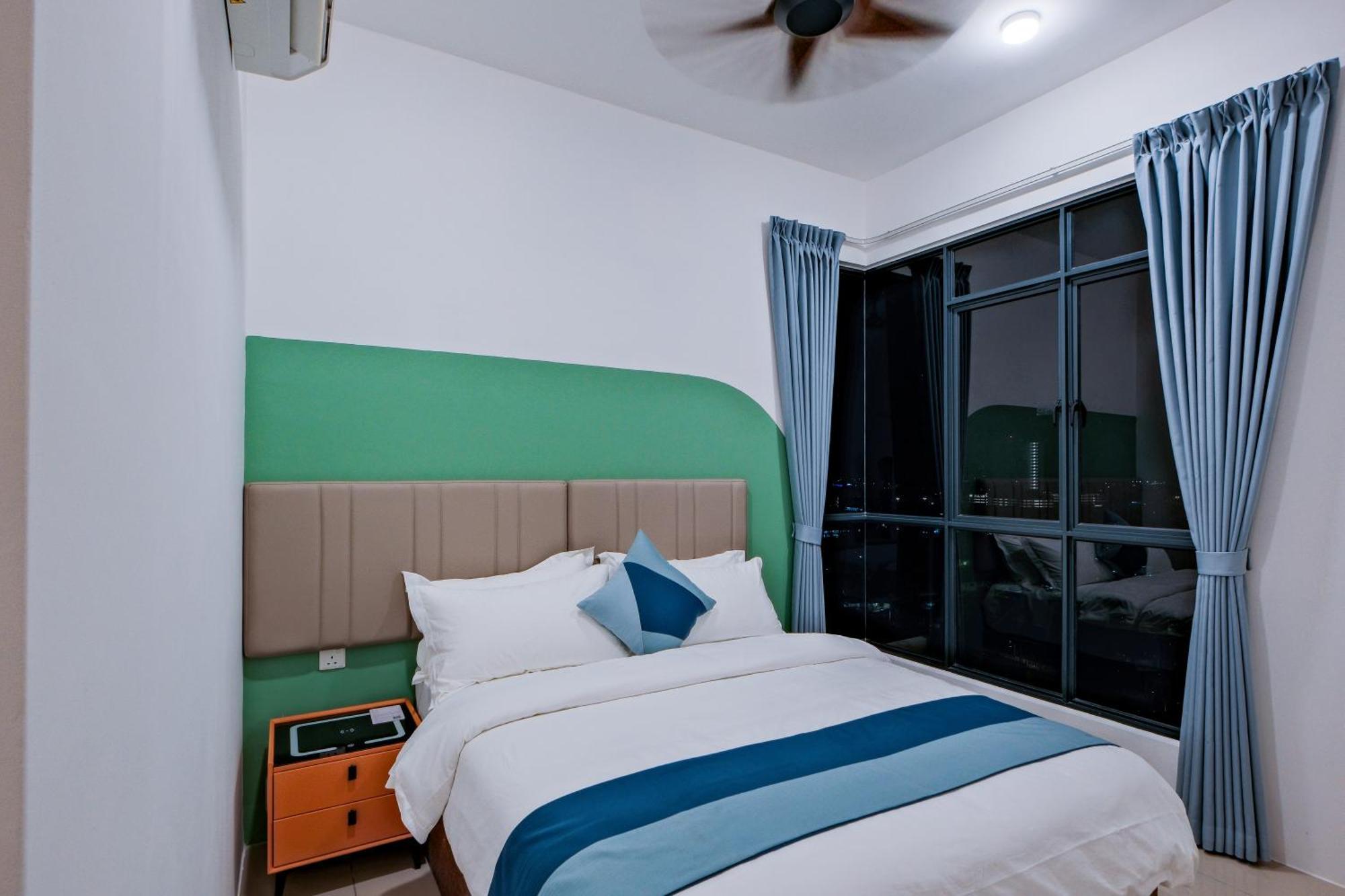 G Sky Hotel